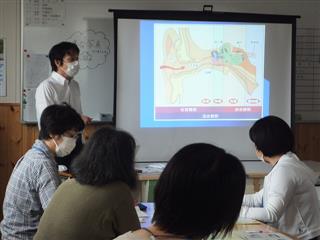 「聴覚障がいの子供たちの理解と支援」の講義