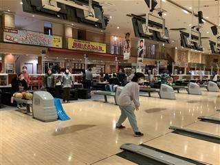 ボールの投げ方が少しずつ分かってきた感じ!(^^)!