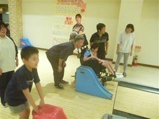 まっすぐ転がってくれ～