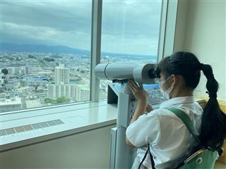 マリオスでは、20階の展望室から盛岡の街を見下ろしました。わ～すご～い