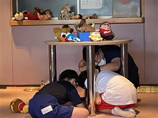 岩手県立防災センターでは、地震体験をしました。わかってはいるけれど、みんなドキドキでした。
