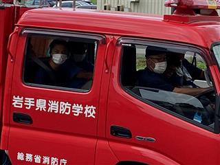 岩手県総合防災センターでは、地震体験、煙体験、消防車の乗車体験を行いました。日頃の備えについて改めて学習できました。