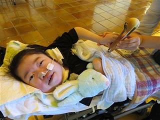 パンが焼けました。美味しそうないい匂いがしました。家族へのお土産です。