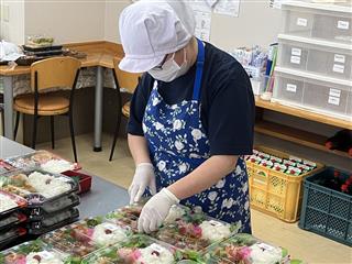 お客様に真心こめて・・・・・