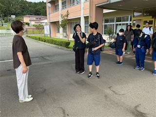全員で元気に「行ってきます！」