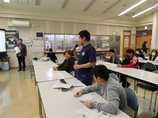 ３年生から後輩たちに意見が出されました。