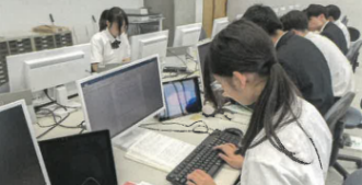 情報・経済系列